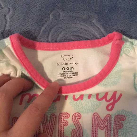 4 pcs Bundle baby girl onesies - Picture 2 of 4